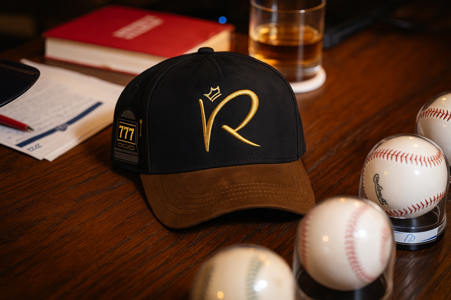 Gorra Los Reyes Negro con Café